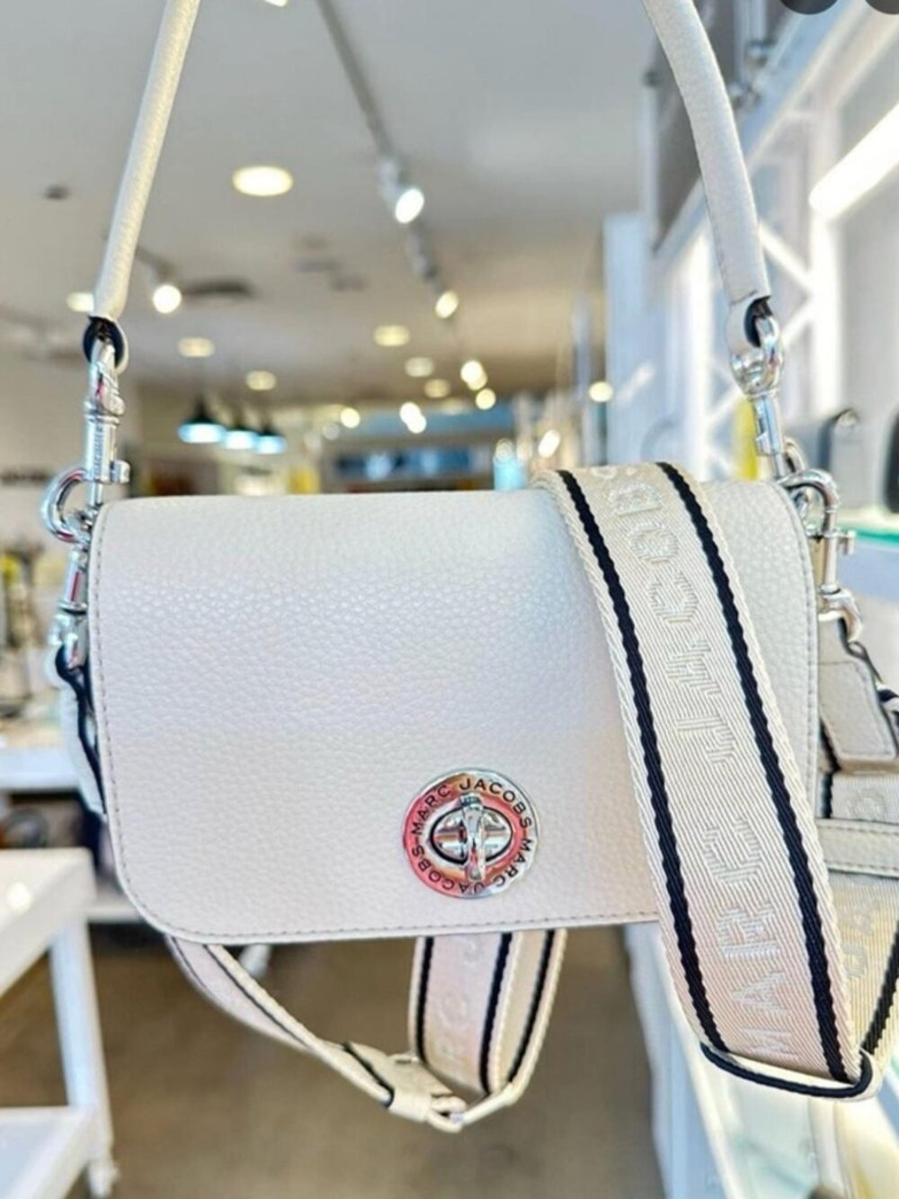 Marc Jacobs Signet Turnlock Shoulder Bag Marshmallow Cream Leather Crossbody